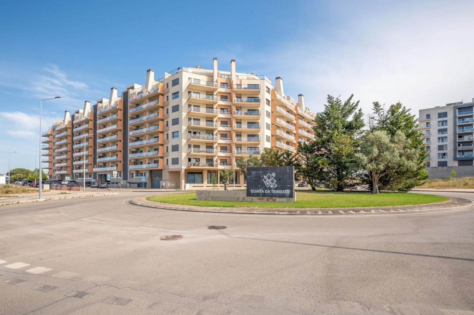 Guestready - Tranquil Seixal Haven Apartment Ngoại thất bức ảnh